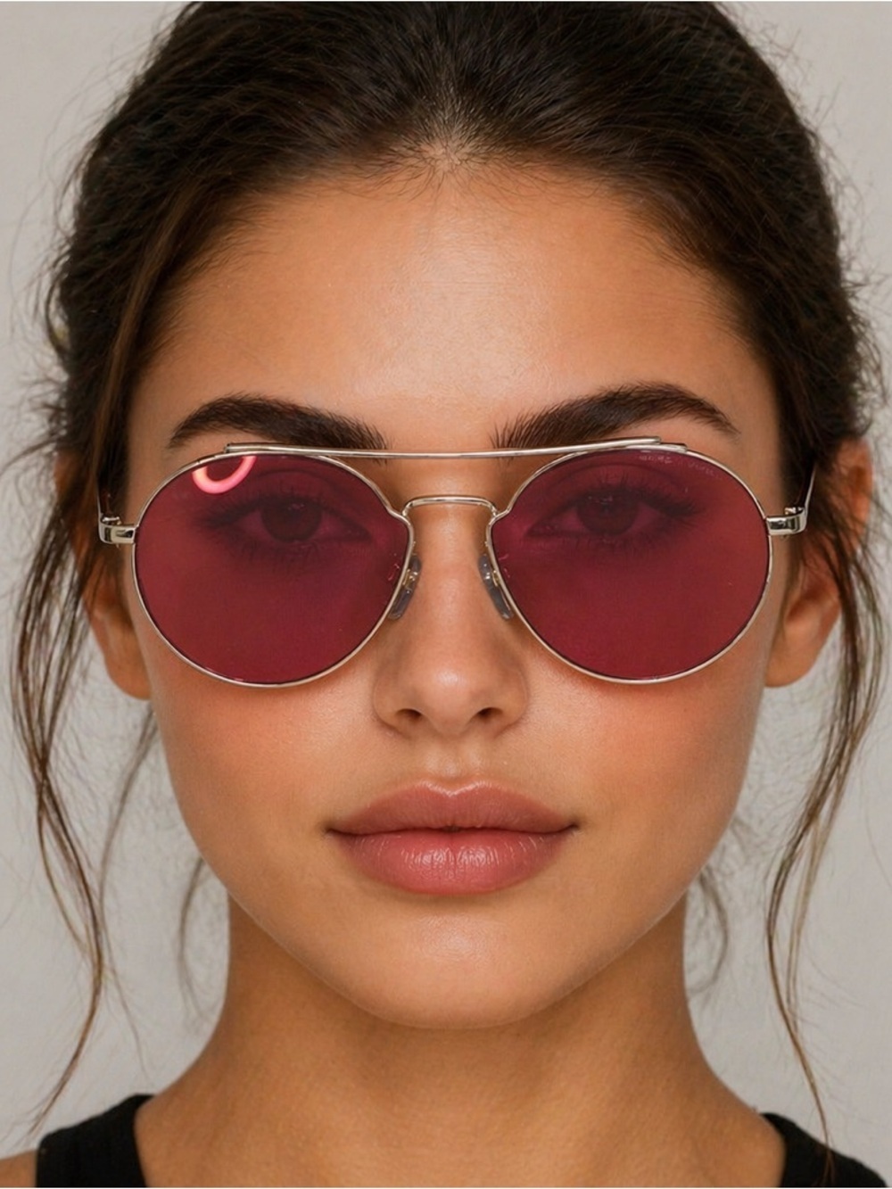 Authentic 
Marc Jacobs Pink Round Sunglasses with Metallic Frame